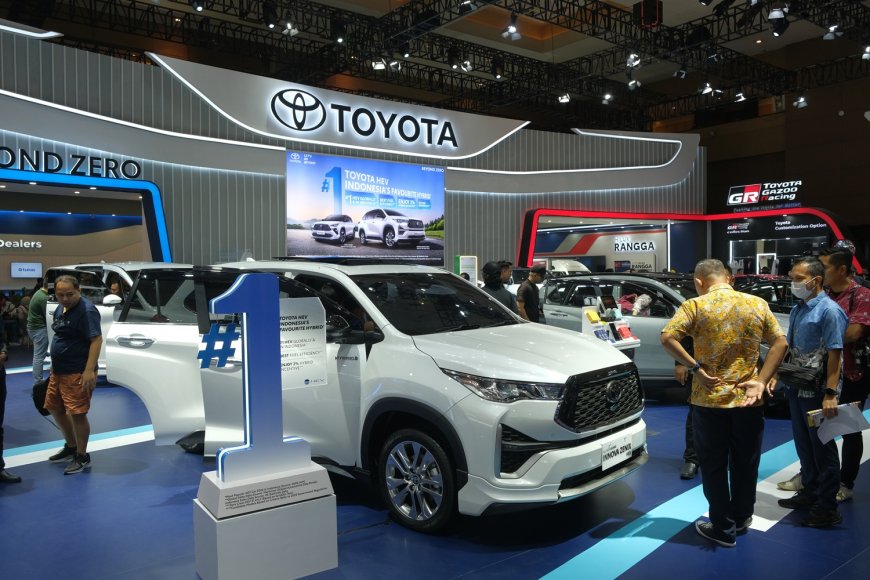 IIMS 2025: Toyota Catat 2.728 SPK, Mobil Hybrid Produksi Lokal Jadi Primadona