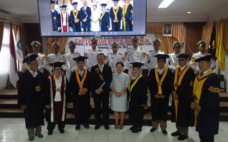 IPK Sempurna 4.00, Direktur Politeknik Bumi Akpelni Semarang Raih Gelar Doktor Manajemen Pendidikan