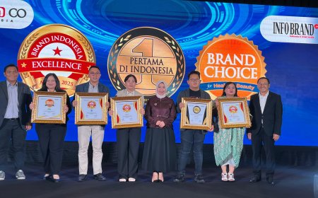 VIVA Apotek Raih Brand Indonesia Excellence Award 2025