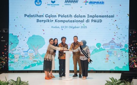 Siapkan Generasi Emas Melek Teknologi: Pelatihan Berpikir Komputasional Cetak Calon Pelatih PAUD se-Indonesia di Kudus