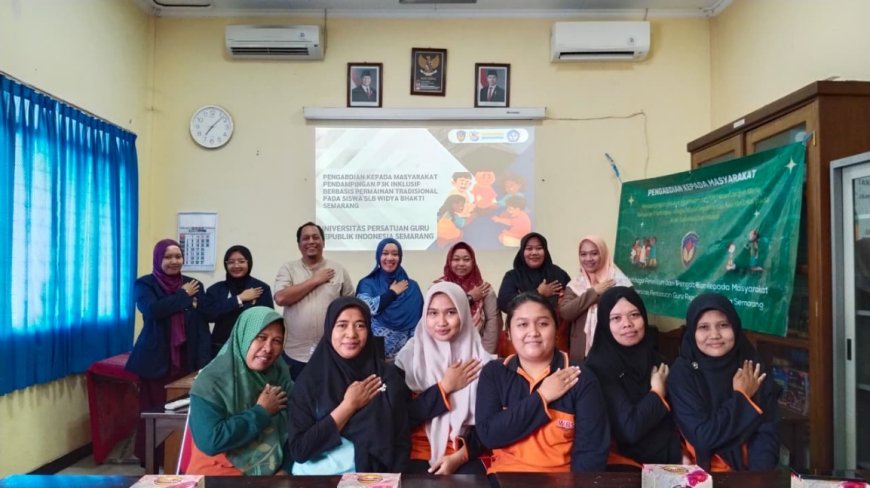 Tim Pengabdian kepada Masyarakat UPGRIS Dampingi Penerapan First Aid Inklusif untuk Anak Berkebutuhan Khusus Lewat Permainan Tradisional di SLB Widya Bhakti Semarang