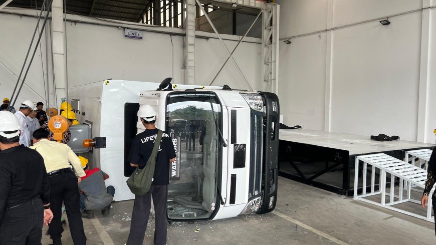 Berani Uji Ekstrem! PT Laksana Jatuhkan Kendaraan Tambang Demi Keselamatan
