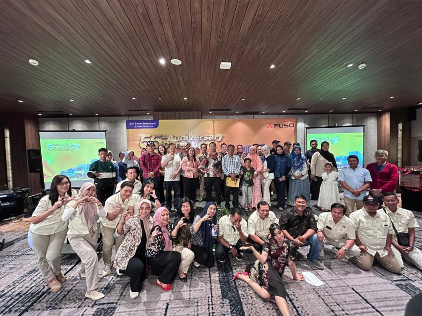 Perkuat Hubungan dengan Pelaku Usaha di Semarang, Mitsubishi Fuso Gelar Rangkaian Acara Bersama Konsumen dan Promo Spesial 55 Tahun