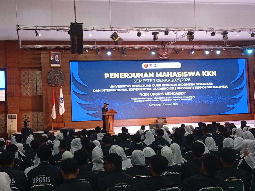 Dari Desa ke Kolaborasi Global, UPGRIS Lepas 587 Mahasiswa KKN dan 17 Peserta Internasional dari UTM Malaysia