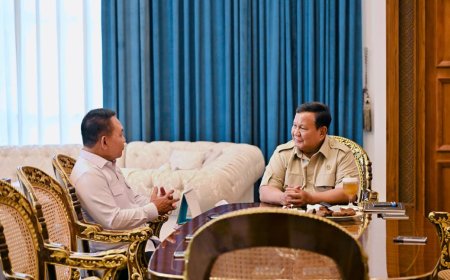 Seskab Teddy: Presiden Prabowo Terima Jenderal Dudung Bahas Situasi Pertahanan dan Keamanan di Tengah Dinamika Global