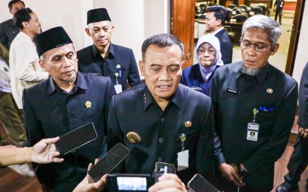 Gubernur: Jateng Masih Akan Kaji Pajak Kendaraan Listrik