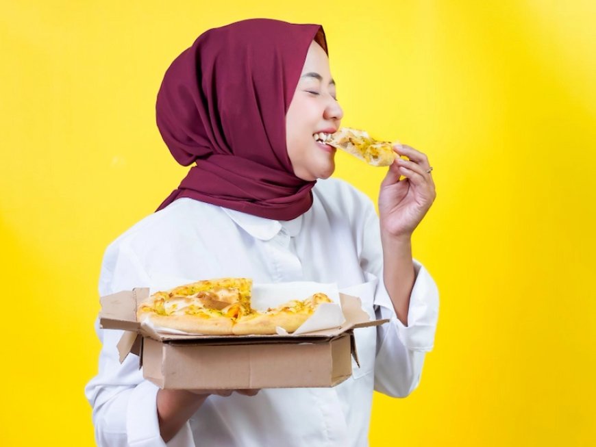 Cara Membuat Poster Makanan yang Menarik dan Mudah di Canva