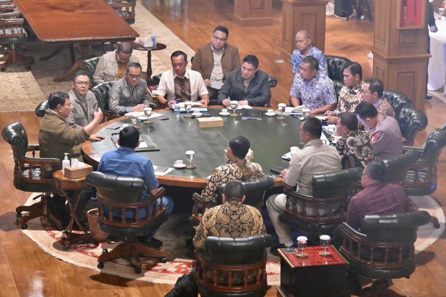 Ratas di Hambalang, Presiden Prabowo Bahas Aspirasi Pekerja hingga Peran Kampus untuk Bangun Daerah