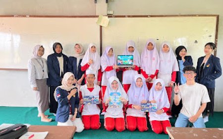 Mahasiswa PGSD UPGRIS Berbagi Inovasi Pembelajaran di Tailan Selatan
