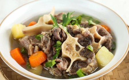 Resep Sop Daging Sapi Rumahan, Cocok untuk Menu Keluarga!