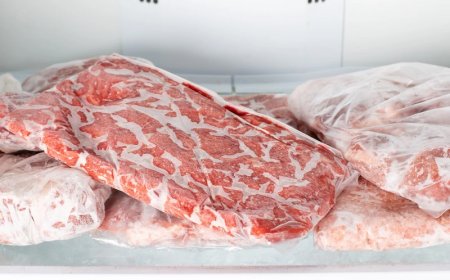 Cara Mencairkan Daging Beku dengan Cepat, Praktis, dan Aman