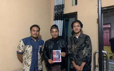 Revitalisasi Persatuan Pemuda Dusun Tampingan Melalui Buku Program Tahunan