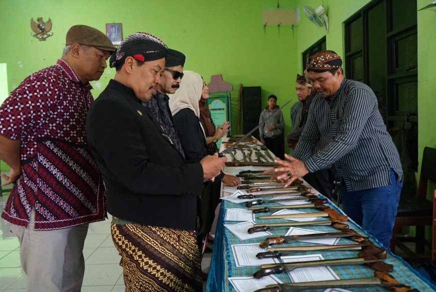 Pameran Budaya Luruskan Stigma Keris dan Tosan Aji